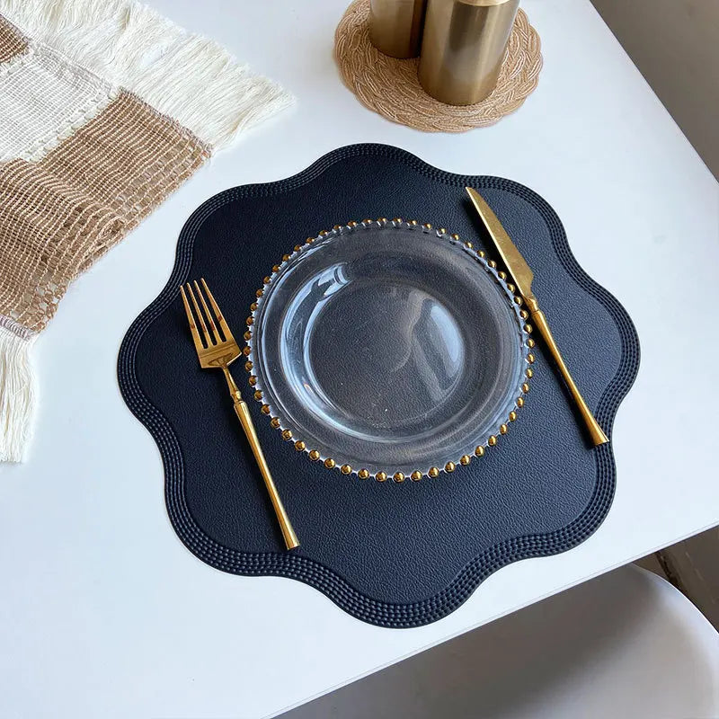 Flower-Shaped Round Placemats – Elegant Dining Set