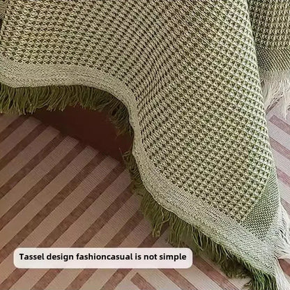 CosyLoom™ – Nordic Style Couch Cover & Nap Blanket