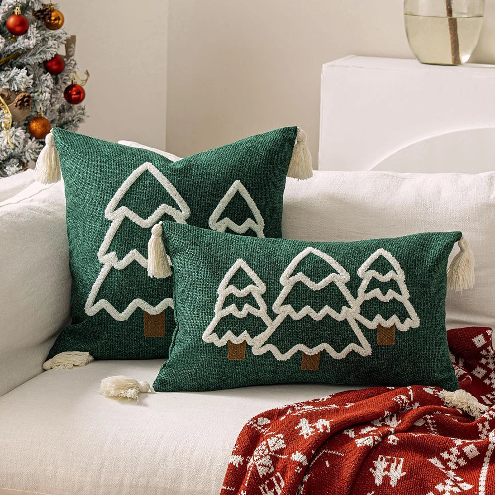 Tasselled Christmas Elegance Pillowcase