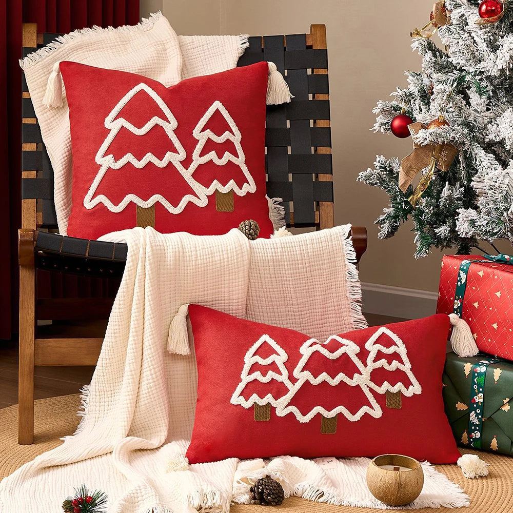 Tasselled Christmas Elegance Pillowcase